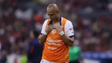 Gerardo Espinoza manda mensaje a Chicharito