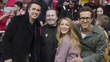 ¡Cerca de Premier League! Wrexham, equipo de Ryan Reynolds, asciende a segunda división