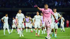 Nahuel Guzmán terminó molesto con los baloneros del partido contra Cruz Azul