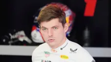 Verstappen explota contra Red Bull tras incidente en pits durante Sprint de Miami