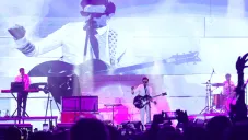 La presentación del artista fue todo un éxito a pesar de los problemas técnicos.