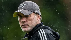 Chivas y Boca Juniors se pelean a Gabriel Milito, según reportes argentinos