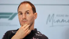 Renuncia de Oliver Oakes a Alpine