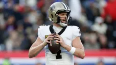 ¡Oficial! Derek Carr anuncia su retiro de la NFL