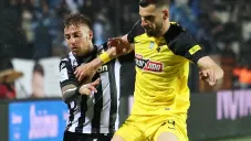 AEK y Orbelín Pineda hacen el ‘ridículo’