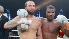 Nico Ali Walsh dedica triunfo al rival de su abuelo