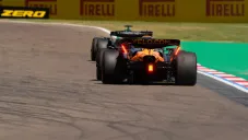 McLaren, con Piastri y Norris, con los mejores tiempos en la PL1 de Emilia-Romagna
