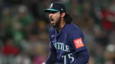 Andrés Muñoz y Rowdy Tellez brillan en victoria de los Mariners sobre los Padres