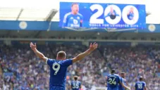 Jamie Vardy se despide de la cancha de Leicester City con su gol 200 en el club