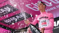 Isaac Del Toro amplía su ventaja