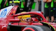 Hamilton recibe sanción de tres puestos en parrilla por impedir a Verstappen en qualy de Mónaco