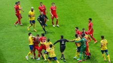 Toluca y América desatan conato de bronca