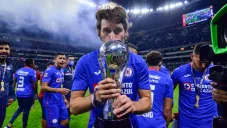 Santiago Giménez recuerda título con Cruz Azul y publica emotivo mensaje