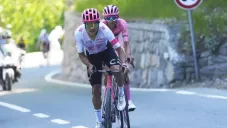 Richard Carapaz arremete contra Isaac Del Toro: Él perdió el Giro, no ha sabido correr bien&quot;