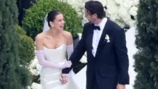 Josh Allen y Hailee Steinfeld se casaron en una íntima ceremonia