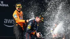Helmut Marko no cree que Óscar Piastri esté al nivel de Verstappen