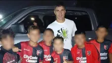 Niños de Newell's que se sacaron una foto con Malcorra volverán a entrenar