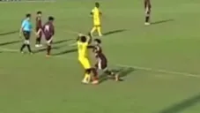 ¡Se volvió loco! Stephano Carrillo se perderá las Semifinales por agredir a un rival