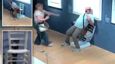 Turista destruye obra de arte en Verona: rompe la famosa “Van Gogh chair” por selfie