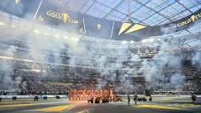 Aficionados explotan contra TUDN por error en transmisión del México vs República Dominicana