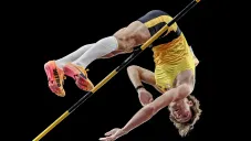 ¡El cielo es el límite! Armand Duplantis rompe su propio récord en su natal Suecia