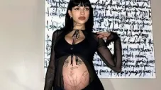 Cazzu confiesa que vivió un “momento caótico” al anunciar su embarazo con Nodal