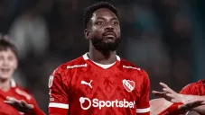 Álvaro Angulo, posible jugador de Pumas, estalla contra Independiente y periodistas