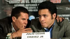 Julio César Chávez y su hijo