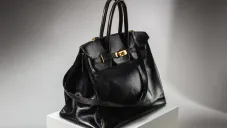 El dueño es una personas anónima que lo compró vía telefónica.