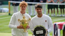 La nueva rivalidad del tenis: Alcaraz vs Sinner forjan un clásico del deporte blanco