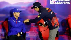 Mick Schumacher y Checo Pérez