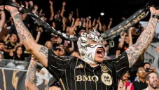 Rey Fénix en el BMO Stadium