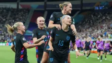 Inglaterra remonta ante Italia y se mete a la Final de la Euro Femenina