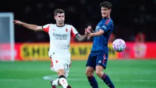 Sin Santiago Giménez, AC Milan cae ante Arsenal en pretemporada