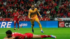 Nico Ibáñez en la victoria de Tigres