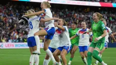 Inglaterra vence a España en penales y repite su título en la Euro Femenina