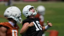 Dueño de los Browns descartó estar pensando en reclutar a Arch Manning