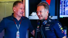 'Jos Verstappen ha actuado como director de Red Bull': Brundle