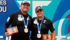 Andrea Becerra y Sebastián García con medalla de plata