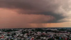 CDMX activa alerta naranja y amarilla por lluvias fuertes y posible granizo