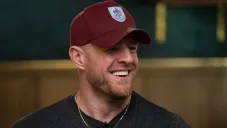 ¡De la NFL a LaLiga! JJ Watt se une al Espanyol de Barcelona