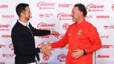 Chivas se mantiene firme con Gabriel Milito a pesar de crisis