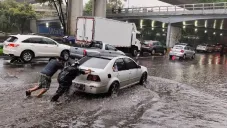 Expertos explican por qué tantas lluvias en CDMX durante 2025