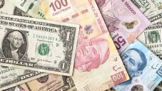 Precio del dólar hoy miércoles 20 de agosto: El peso mexicano le gana unos centavos