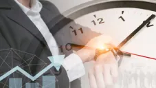 ¿Adiós reducción de jornada laboral? Proponen 14 horas de trabajo diario