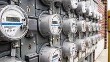 ¿Cómo saber si tu medidor digital de la CFE registra una fuga de luz en casa?