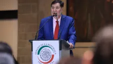 El senador recién se vio envuelto en una pelea con Alito Morales.