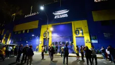 Guerra de comunicados en las puertas del Azulcrema