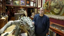 Guillermo del Toro subastará su colección de terror: fecha y dónde será