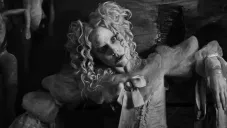 Así se ve la Isla de las Muñecas de CDMX en el nuevo videoclip de Lady Gaga